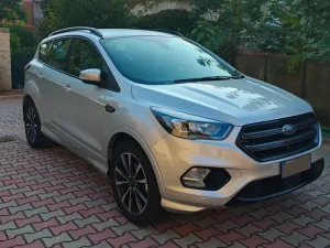 Galeriden Senetle Ford Kuga 2019 80.000 KM
