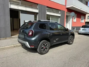 Galeriden kefilsiz taksitle SUV Dacia Duster 